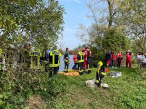 Einsatz_34_2021_BergungPKWWeiher_13