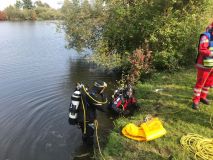 Einsatz_34_2021_BergungPKWWeiher_7