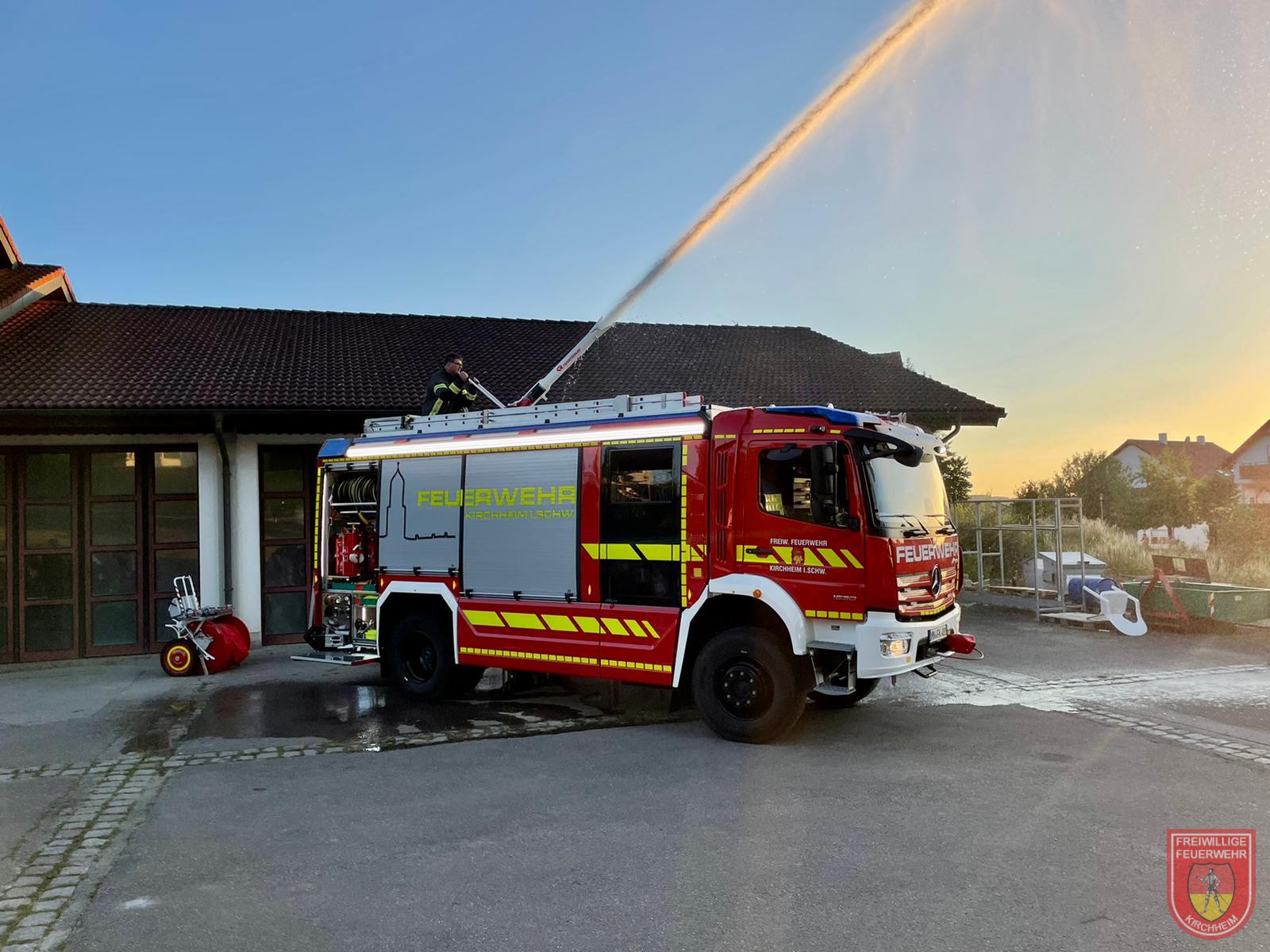 Der Kindergarten zu Besuch bei der Feuerwehr