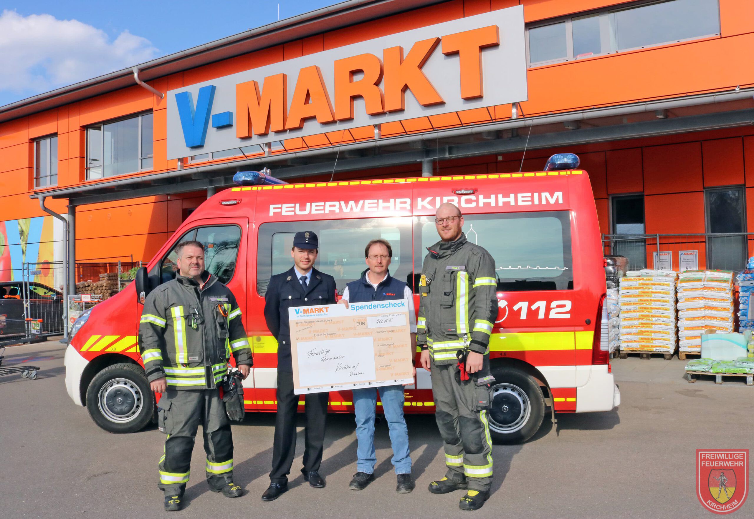 Spendenübergabe V-Markt