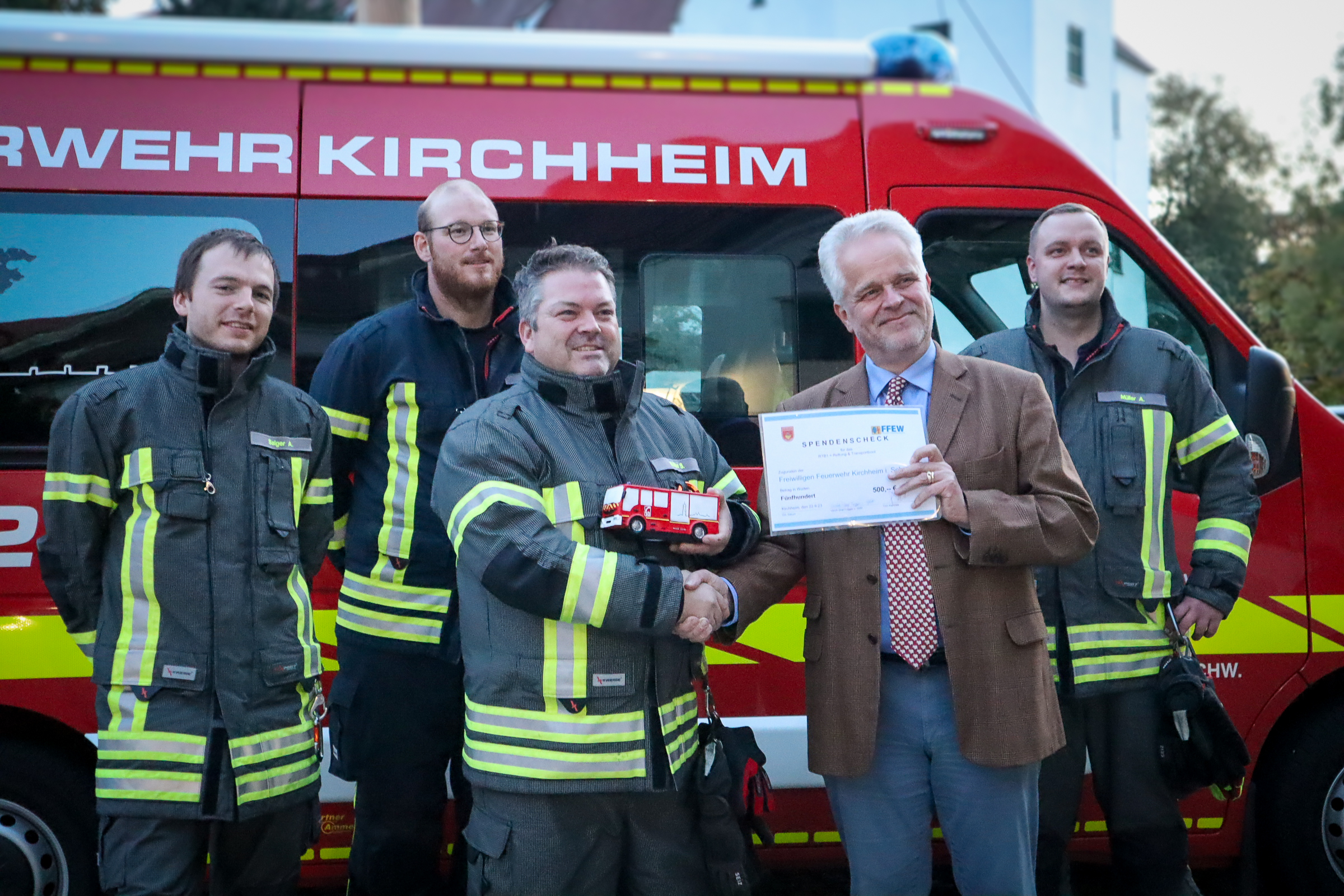 Ein weiterer Schritt für mehr Sicherheit: FFEW Kirchheim unterstützt die Beschaffung eines Bootes für die Feuerwehr