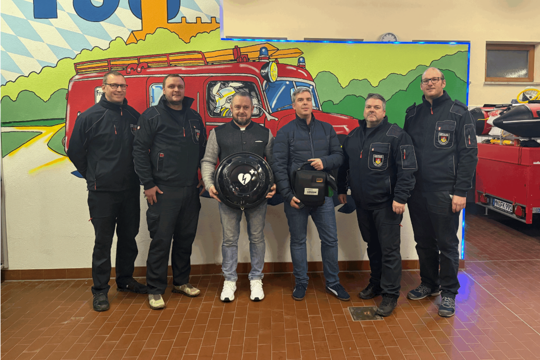 Neuer Defibrillator in Kirchheim – Ein Gerät, das Leben retten kann
